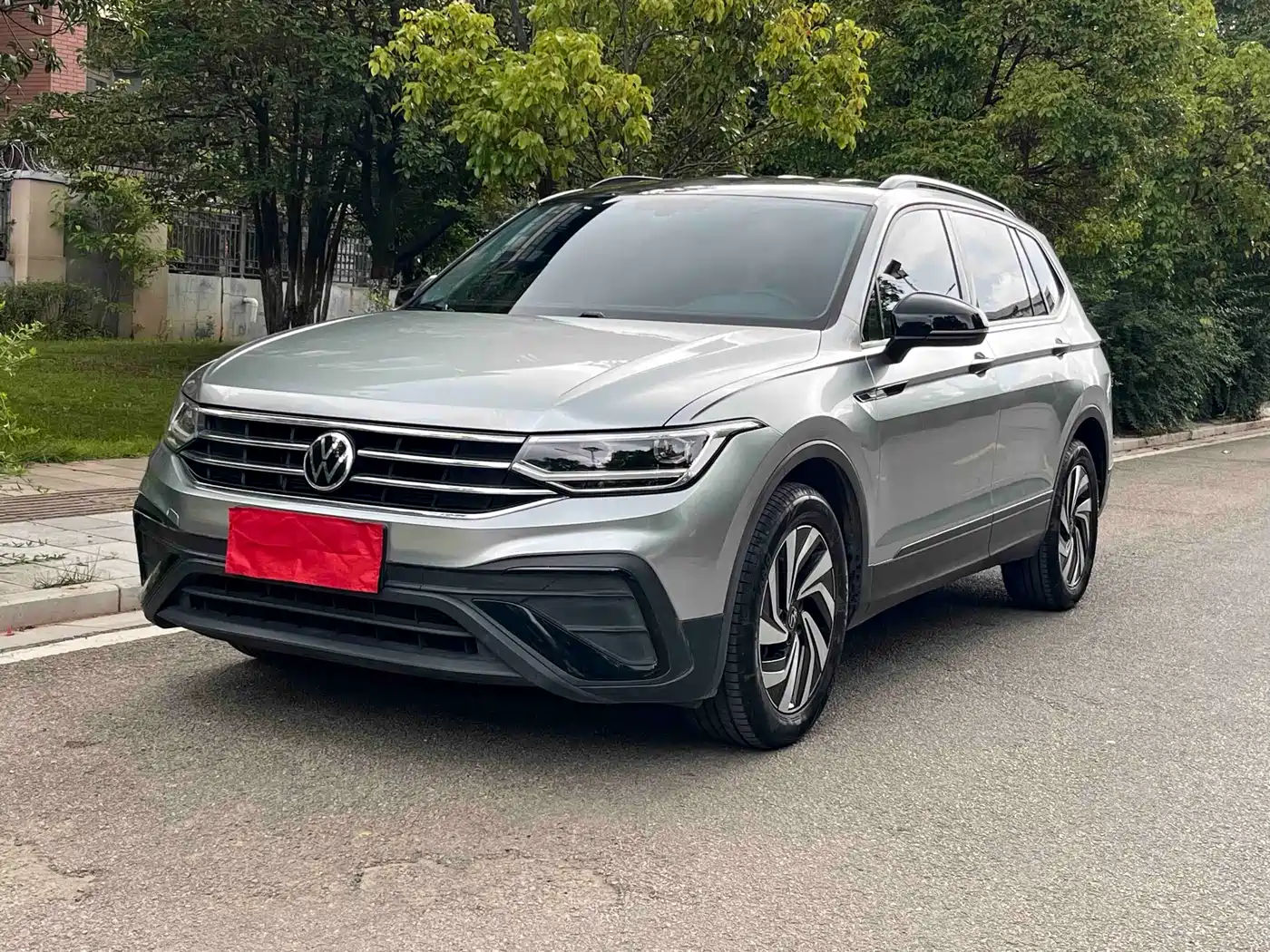 Volkswagen Tiguan L 2022 330TSI Automatic 2WD Comfort Edition