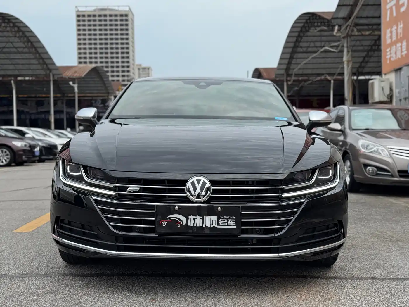 Volkswagen FAW-Volkswagen CC 2019 330TSI Charming Appearance (China V) фото 2