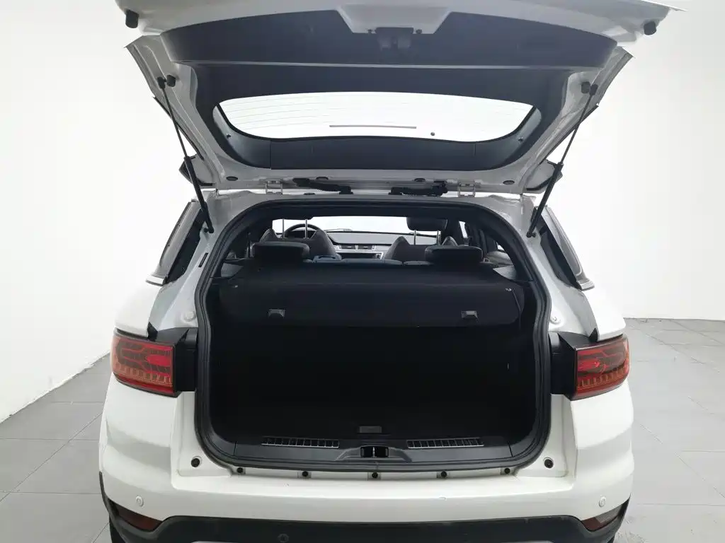Landwind X7 2015 2015 2.0T Panorama Premium