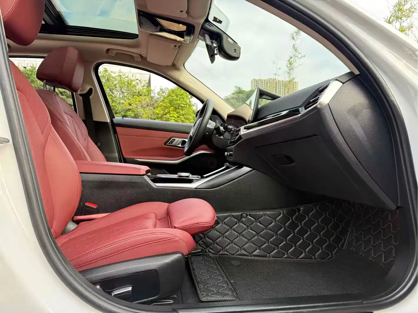 BMW i3 2024 eDrive 35 L фото 8