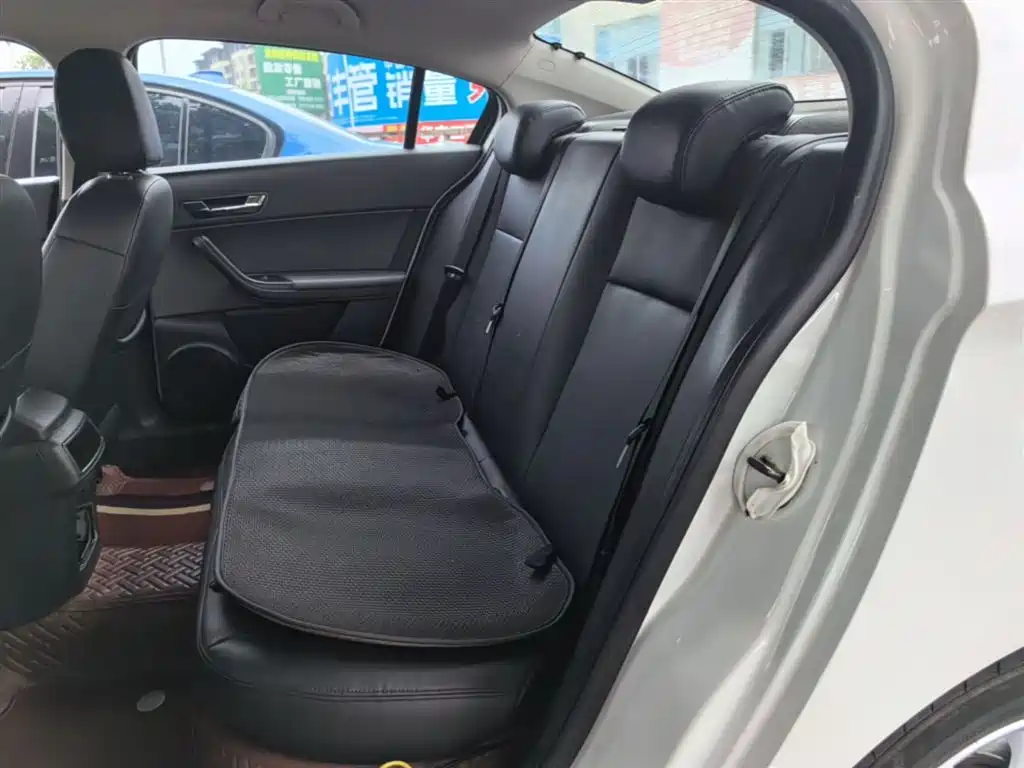 Qoros 3 2019 2018 Sedan 1.6L Auto Leading
