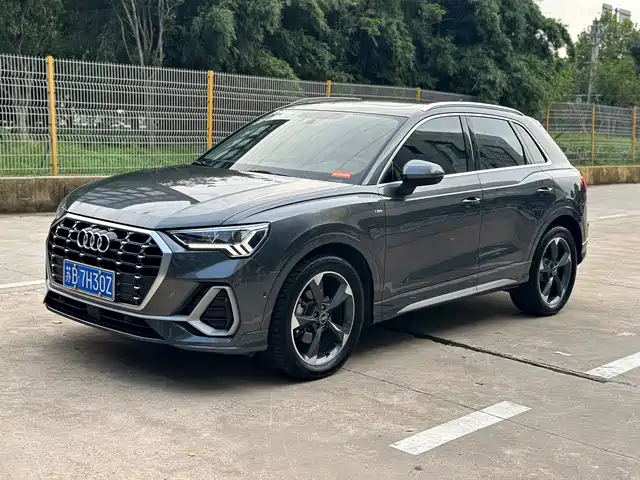 Audi Q3 2022 35 TFSI Fashion Dynamic — фото 1