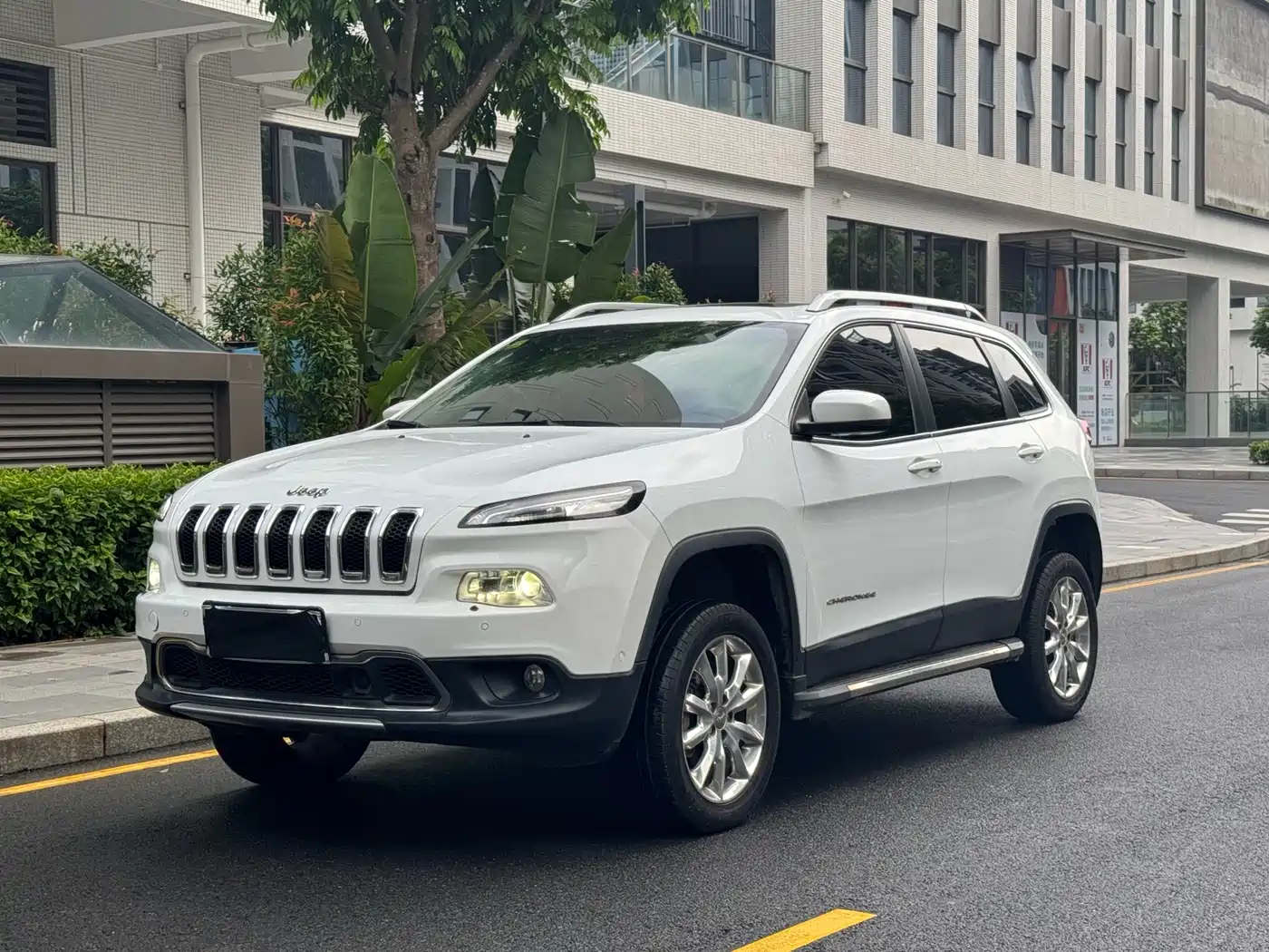 Jeep Cherokee (Import) 2015 2014 2.4L Elite
