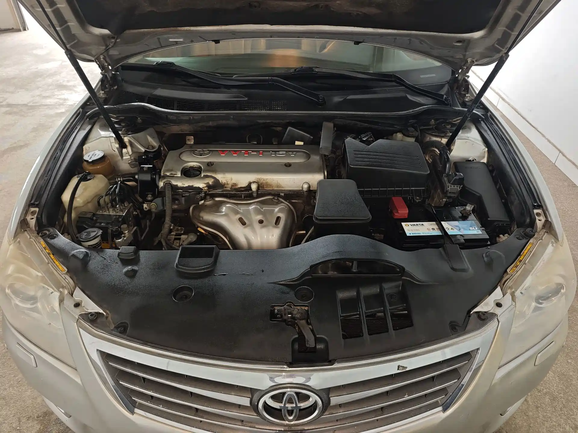 Photo 11 - Toyota Camry