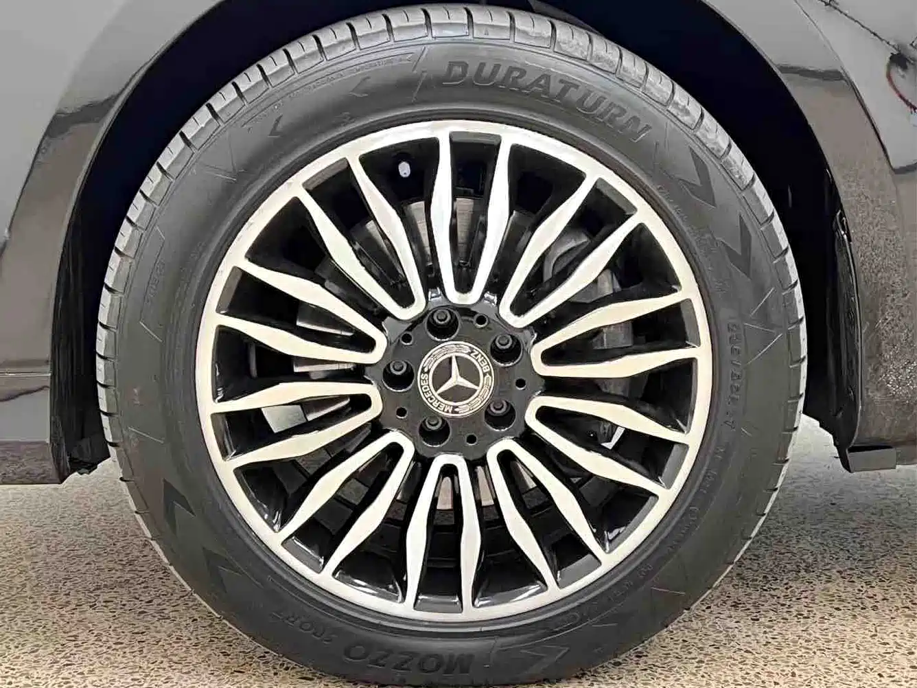 Mercedes-Benz Vito 2018 2.0T Elite Edition 7-seater China VI фото 5