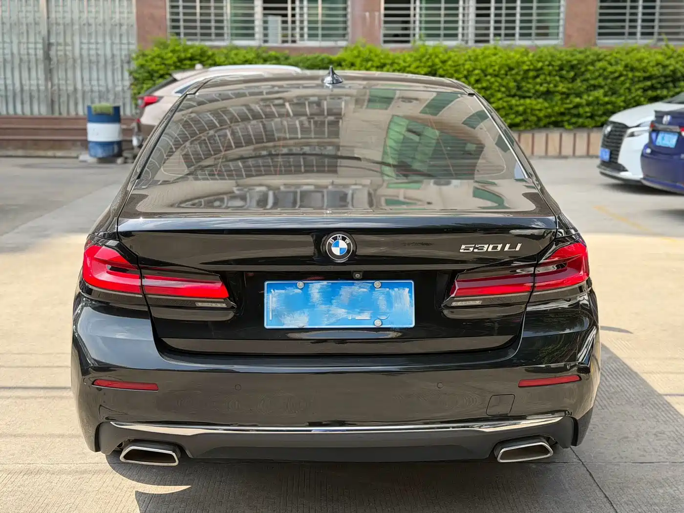 BMW 5 Series 2021 530Li Premium Luxury Package фото 8