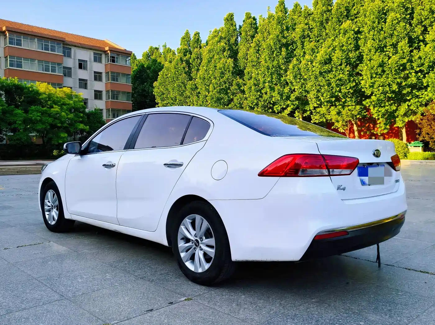 Kia K4 2014 1.8L Automatic GLS фото 15