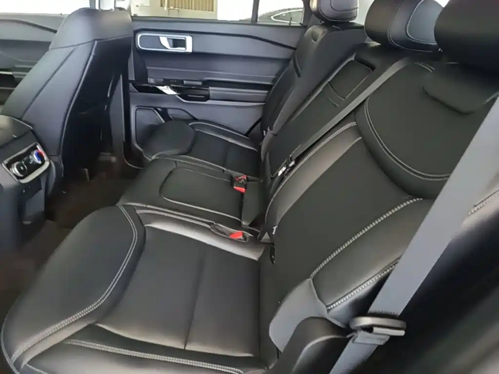 Ford Explorer 2025 2025 2.3T EcoBoost 4WD Cross Country Edition 5-seater