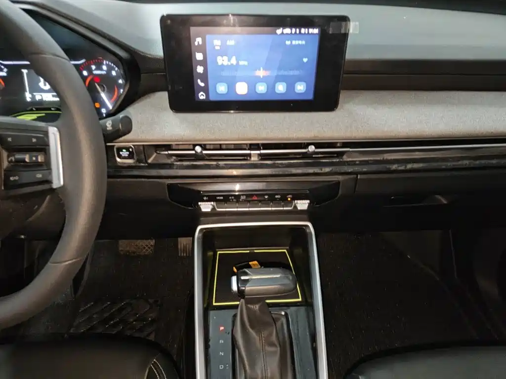 Wuling Motors Wuling Xingchi 2024 2022 1.5L CVT Fun Edition