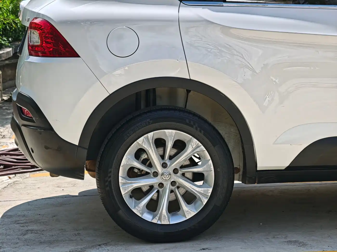 Zhonghua V3 2016 2016 1.5L Manual Comfort