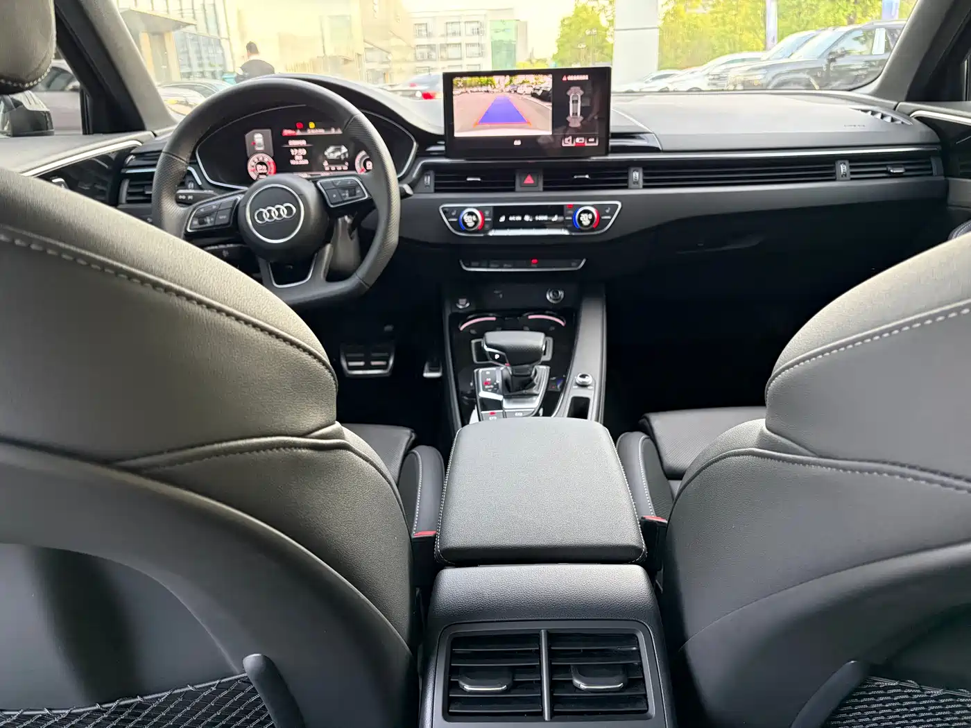 Audi A4L 2024 40 TFSI Luxury Dynamic фото 9