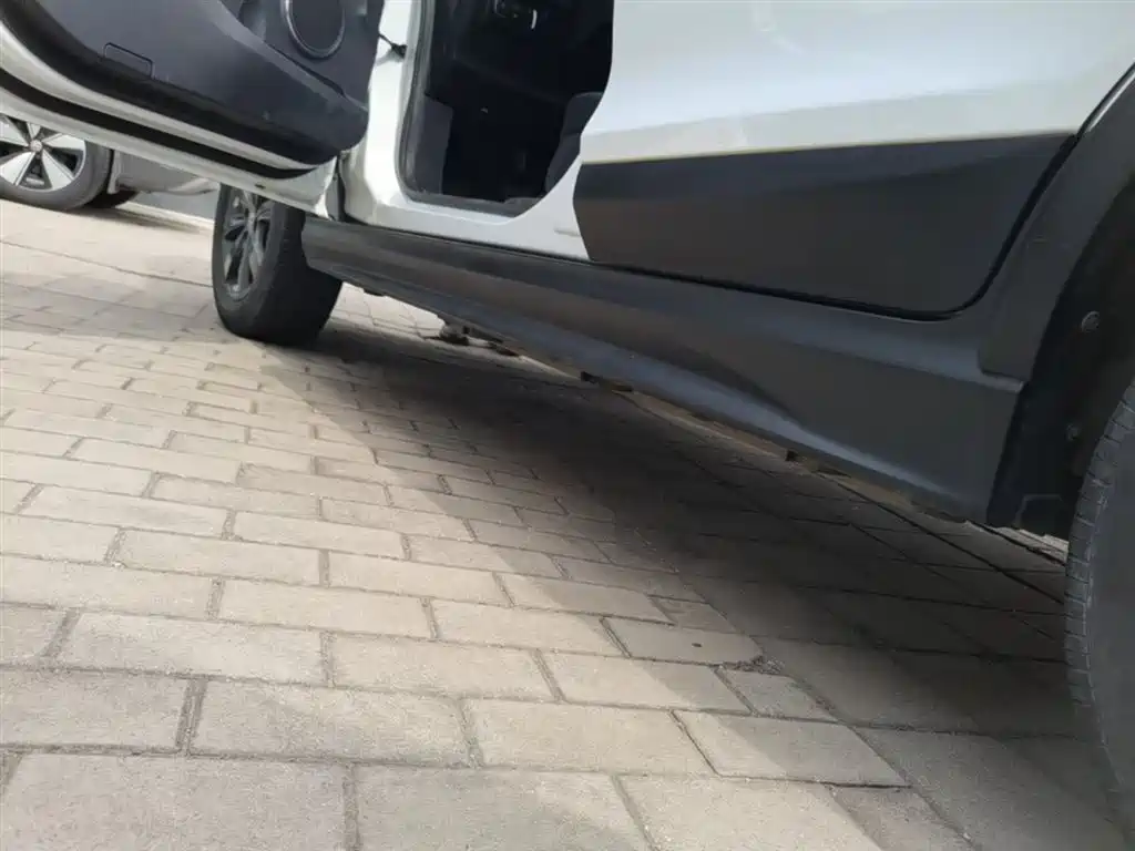 BYD Yuan New Energy 2019 EV360 Smart Connect Premium Edition фото 22