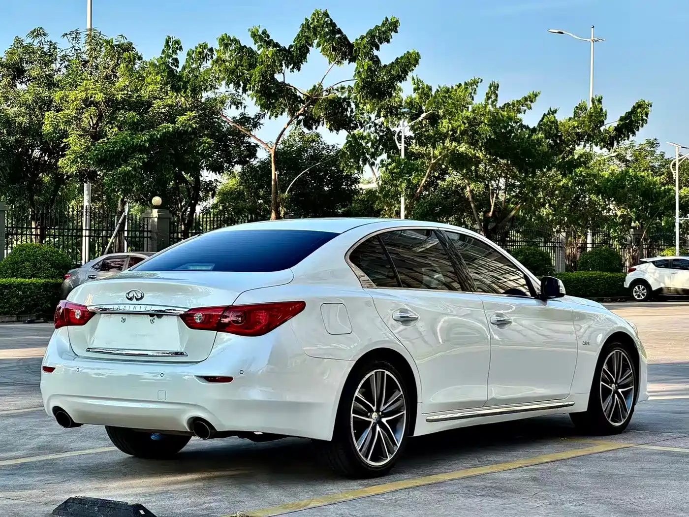 Infiniti Q50L 2015 2015 2.0T Sport