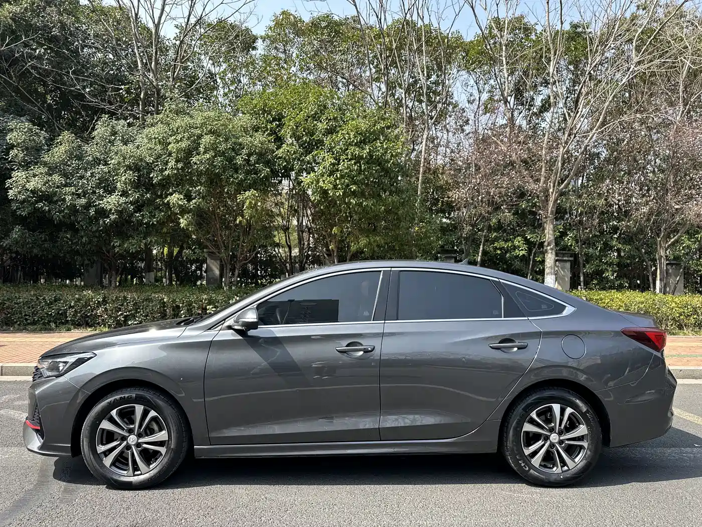 CHANGAN YIDONG