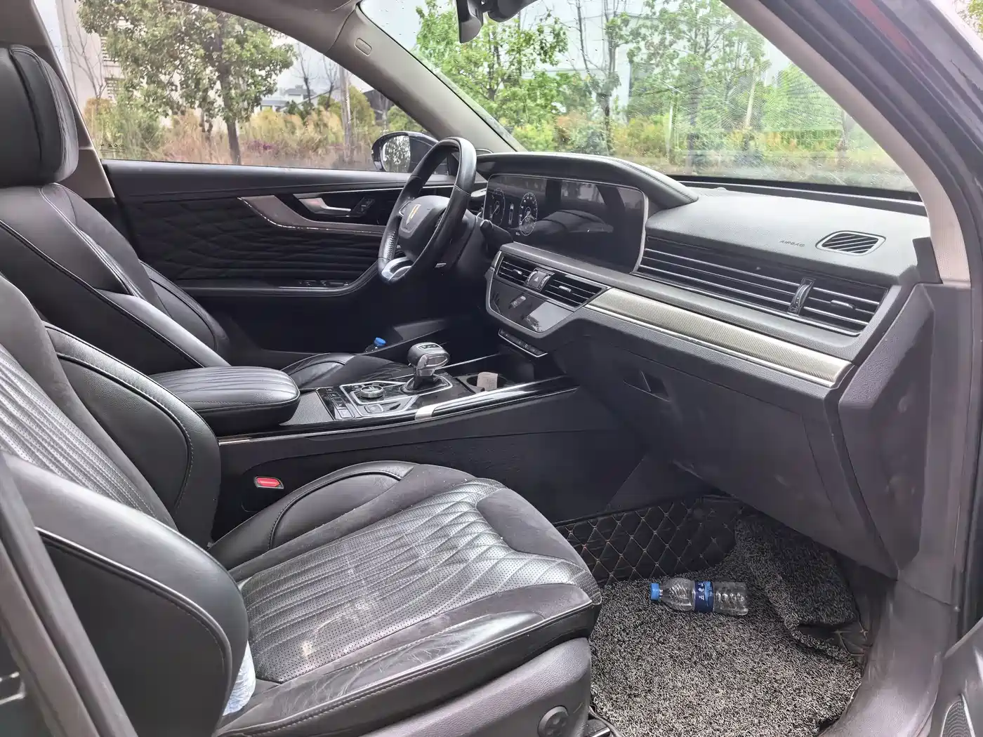 Hongqi HS5 2022 Facelift 2.0T Smart Flag Enjoyment AWD Edition фото 13