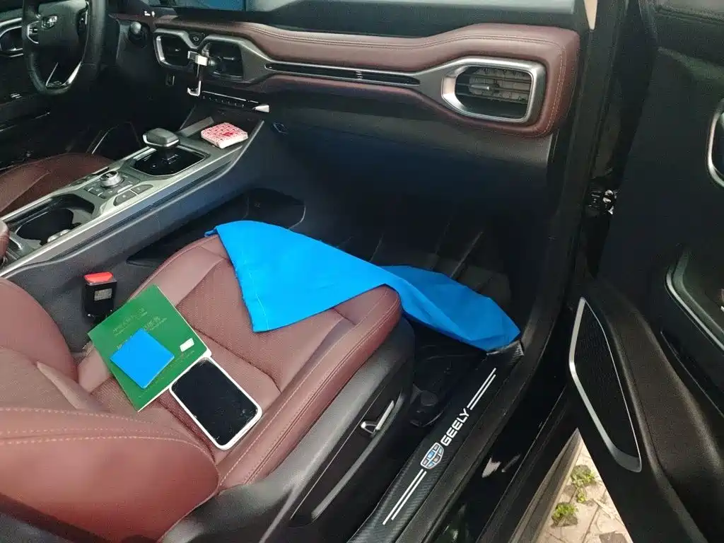 Geely Haoyue 2022 2022 Model 1.8TD DCT Flagship 7-Seater