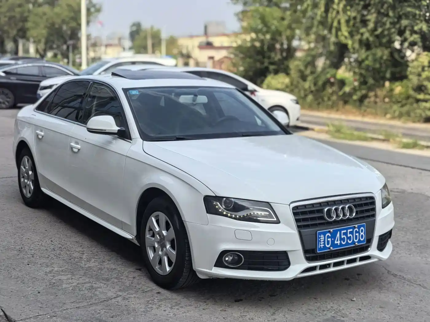 Audi A4L 2011 2011 2.0 TFSI Standard