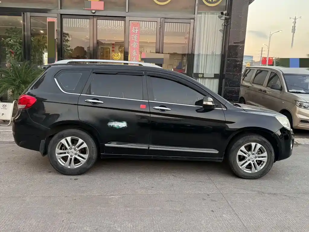 Фото 3 - Haval H6