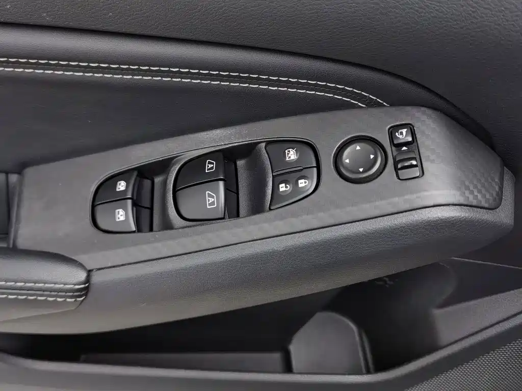 Photo 9 - Nissan Teana