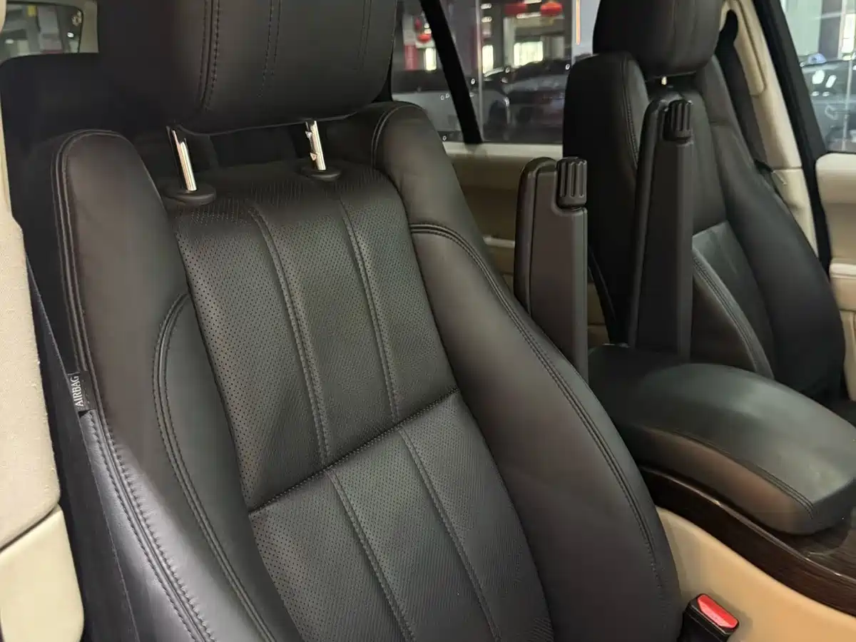 Land Rover Range Rover 2014 3.0 SC V6 Vogue фото 7