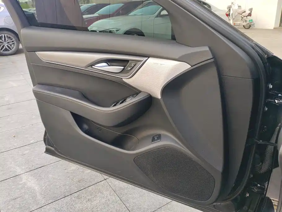 Cadillac CT5 2020 2021 28T Luxury