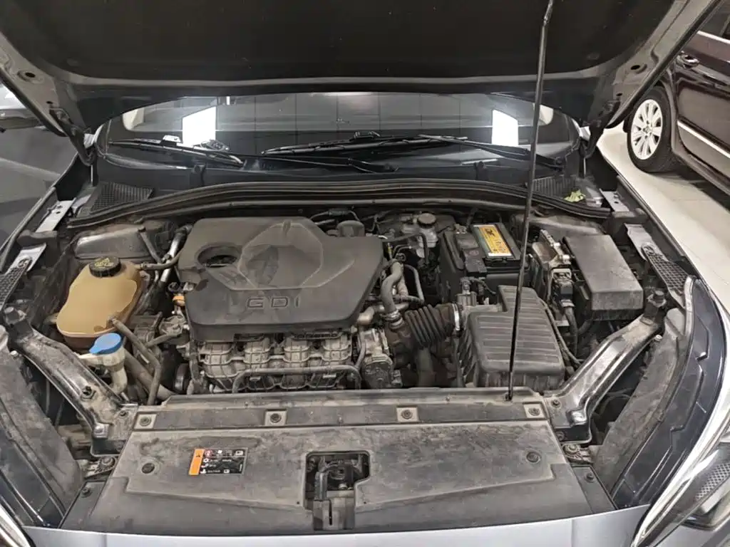Фото 20 - Roewe i5