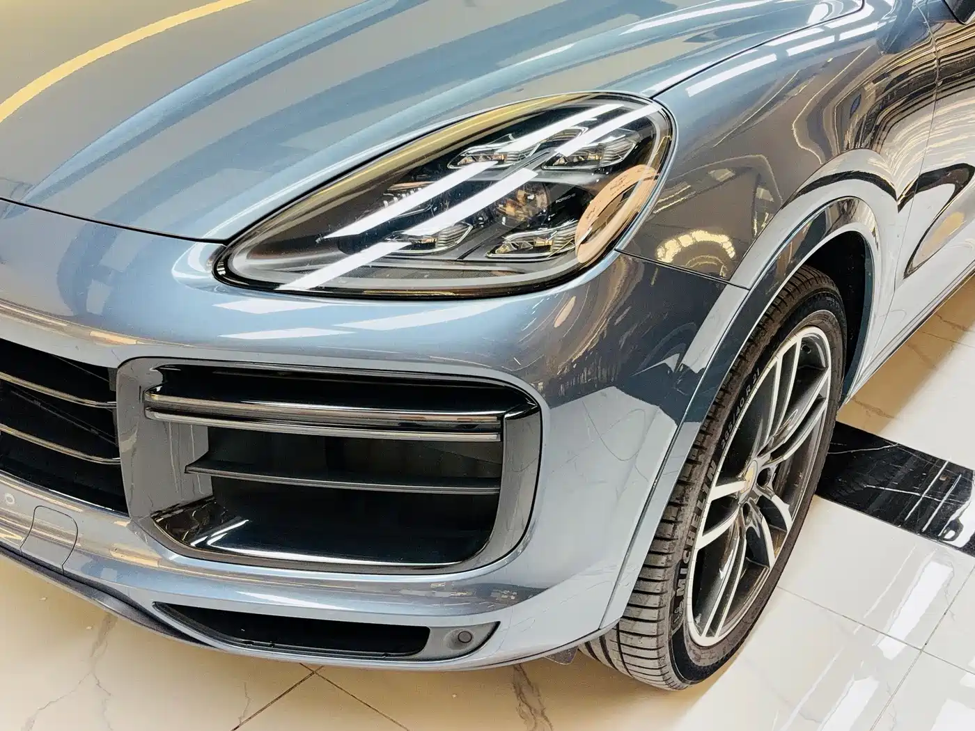 Фото 18 - Porsche Cayenne