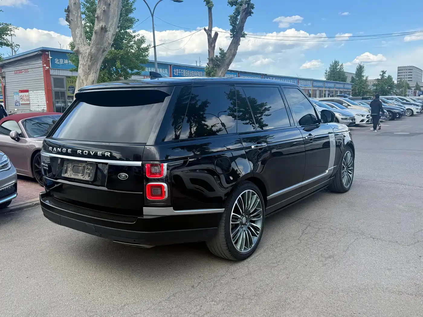 Land Rover Range Rover 2019 3.0 SC V6 Heritage Extended Edition фото 13