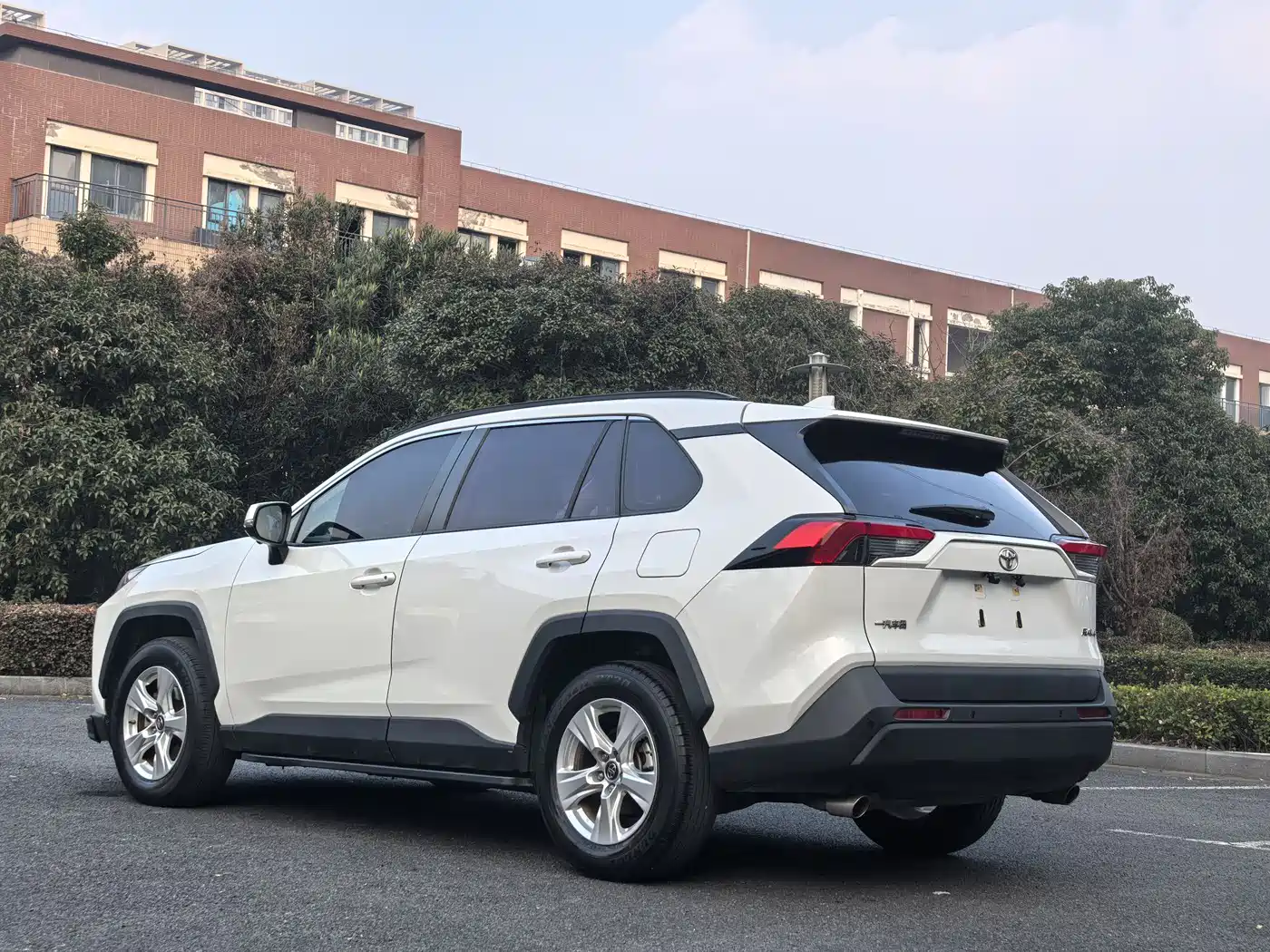 Toyota RAV4 Rongfang 2021 2.0L CVT 2WD Urban фото 10