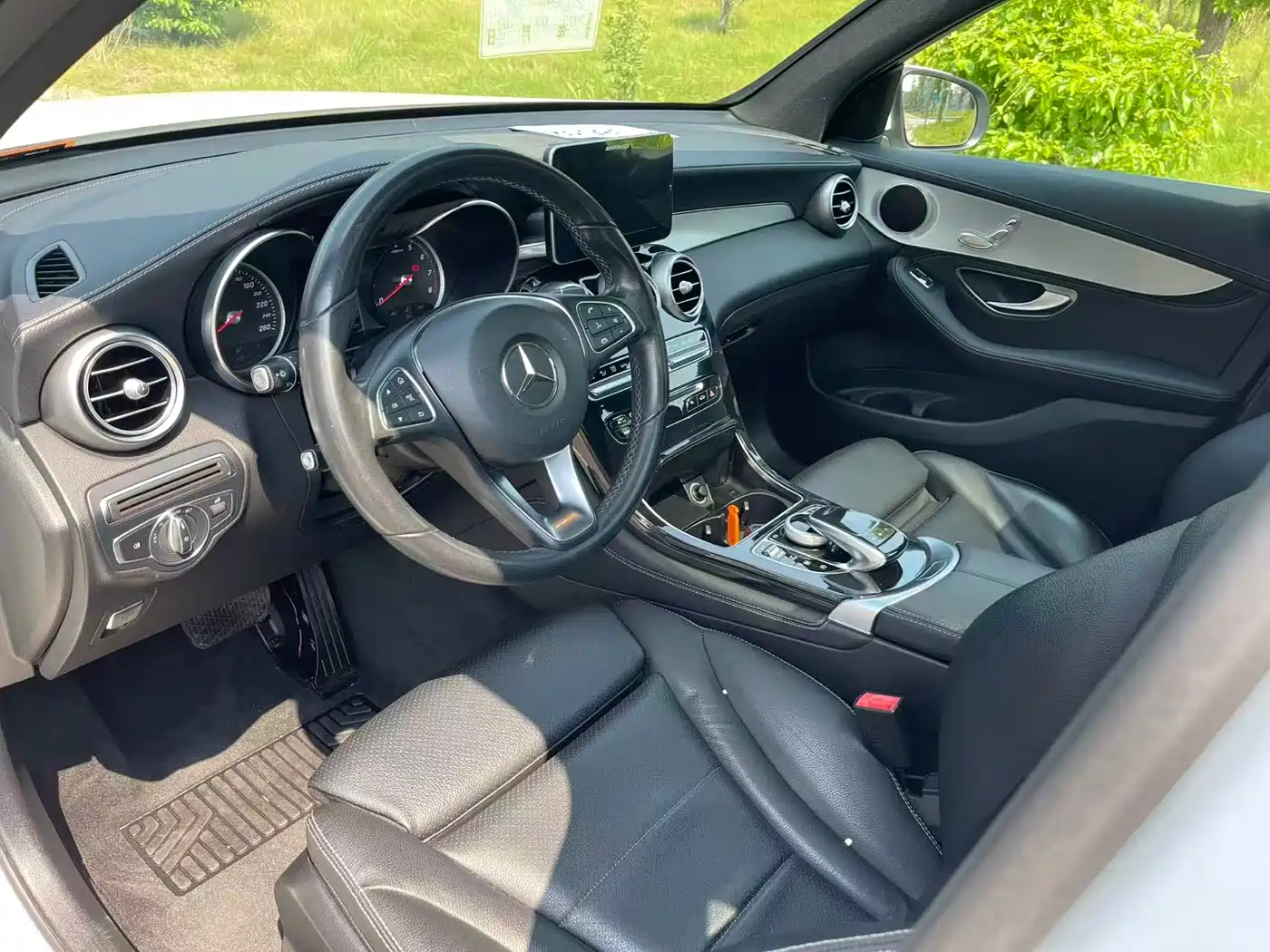 Mercedes-Benz GLC 2017 GLC 200 4MATIC фото 9