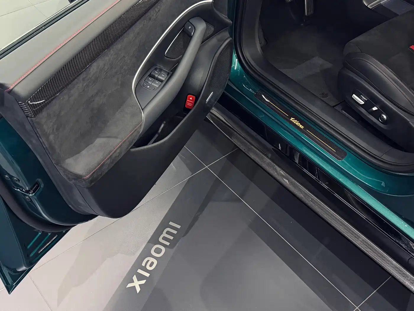 XIAOMI CAR XIAOMI SU7 ULTRA