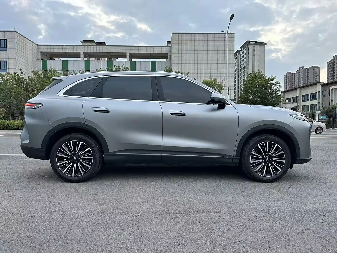 Фото 15 - Chery Tiggo 8
