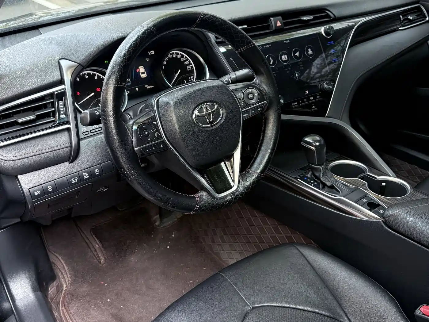 Toyota Camry 2019 2.0G Luxury Edition China VI фото 5