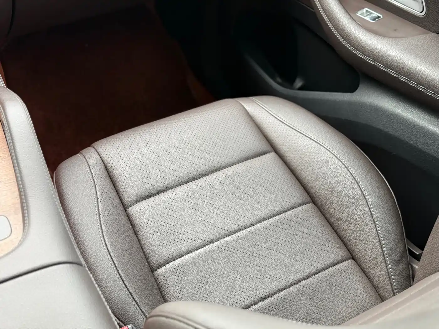 Mercedes-Benz GLE New Energy 2021 2021 GLE 350 e 4MATIC Smart Enjoyment Edition