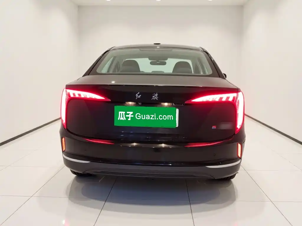 2026 Hongqi E-QM5