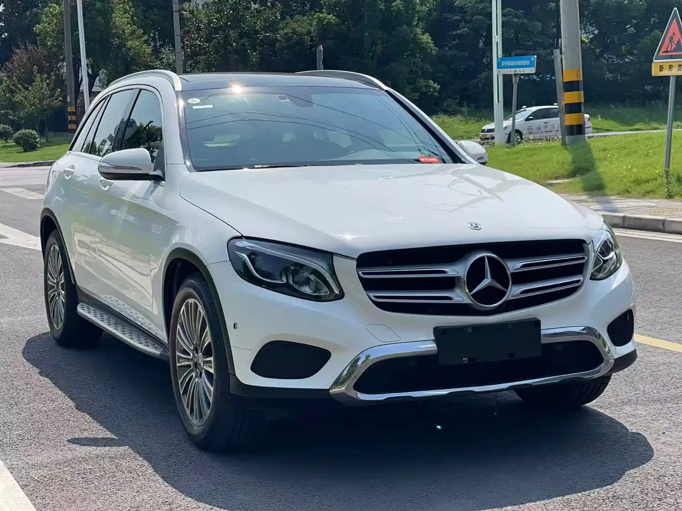 Mercedes-Benz GLC 2017 GLC 200 4MATIC фото 3