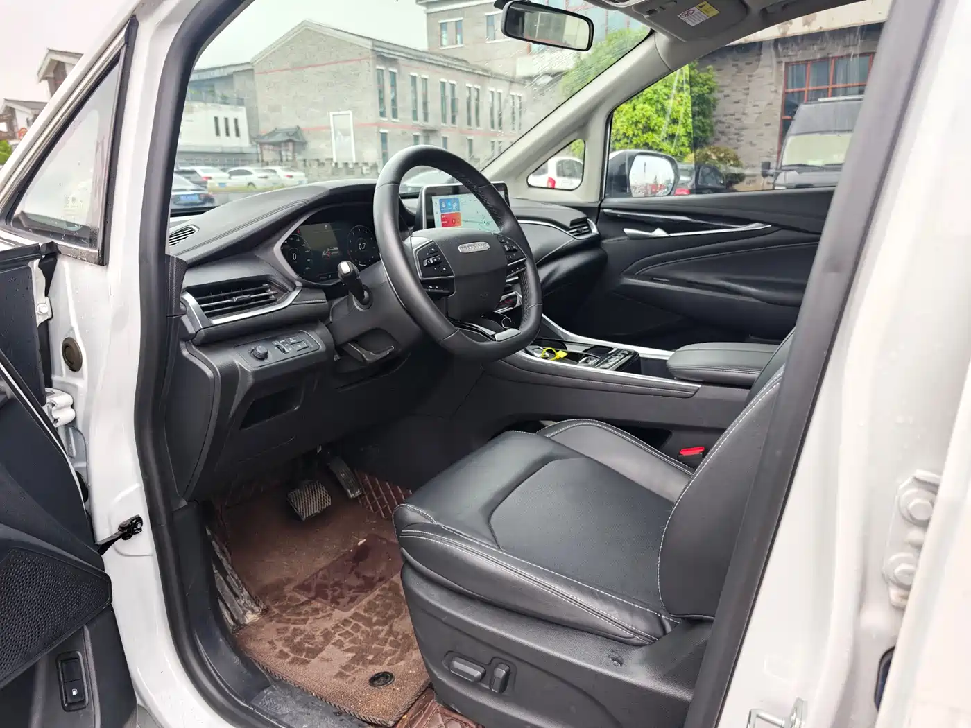 SAIC MAXUS CHASE G50