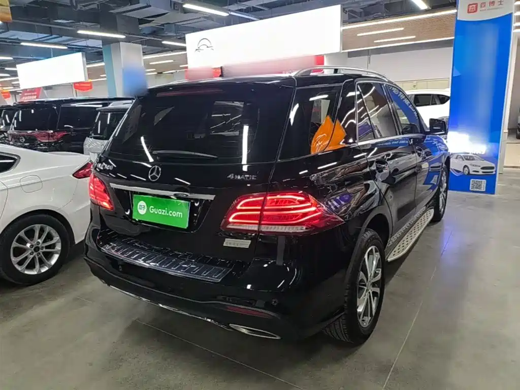 Mercedes-Benz GLE 2016 GLE 320 4MATIC Dynamic фото 7