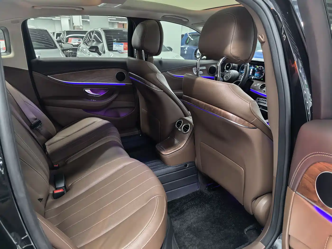 Mercedes-Benz E-Class 2021 E 300 L Fashion фото 12