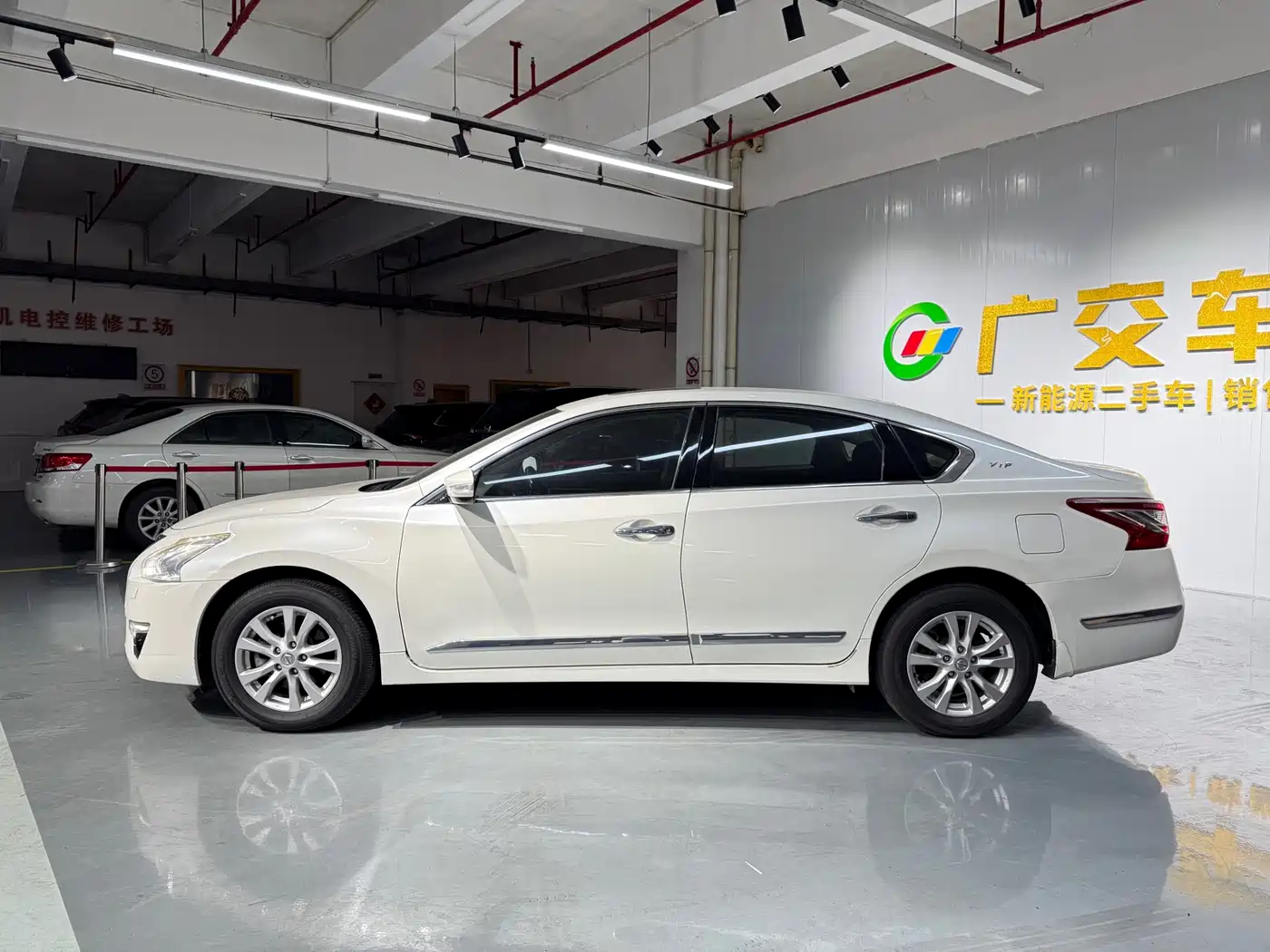 Фото 6 - Nissan Teana