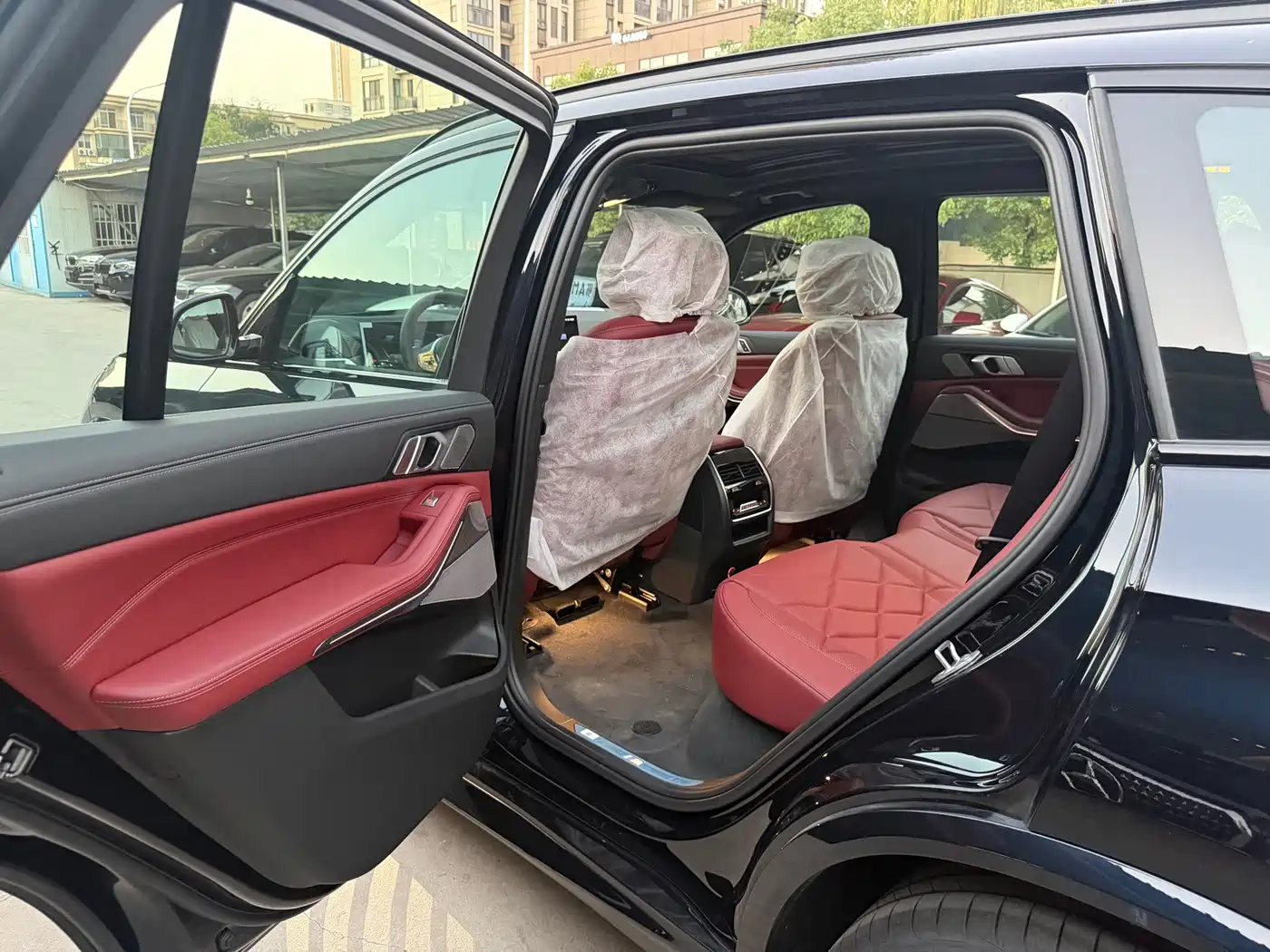 BMW X5 2026 2026 xDrive 40Li M Sport Night Edition Package