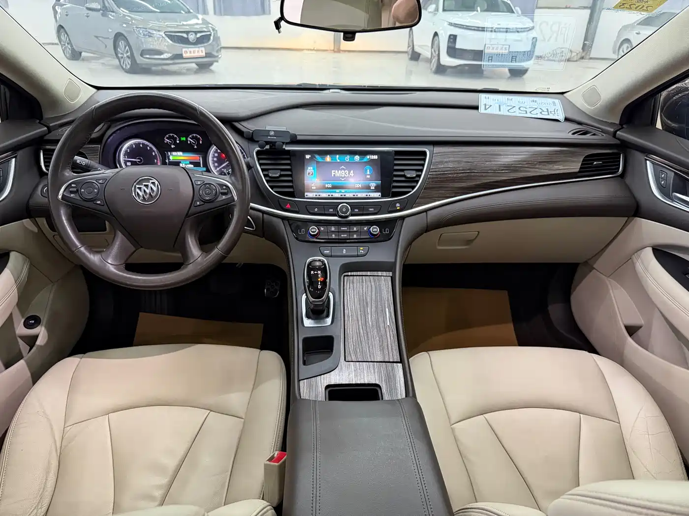 Buick LaCrosse 2016 Facelift 20T Leading фото 4