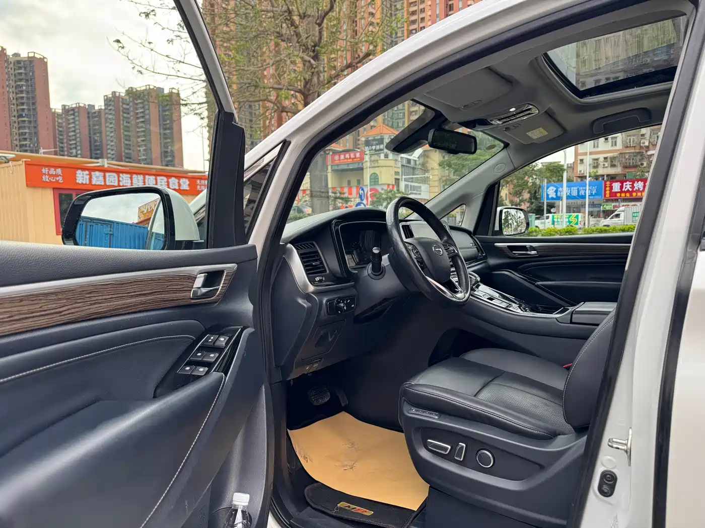 GAC Trumpchi Trumpchi M8 2023 Master Series 390T Ultimate Edition фото 9