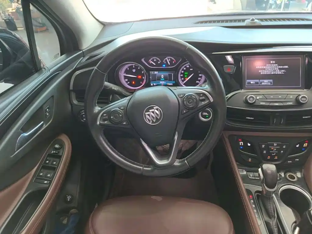 Фото 11 - Buick Envision Plus