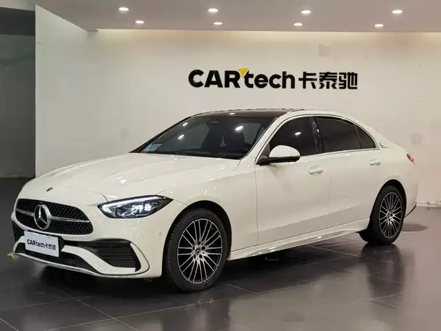 Mercedes-Benz C-Class 2024
