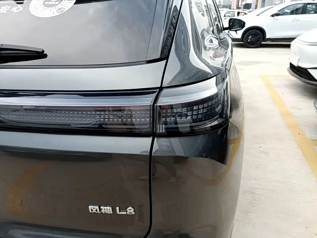 Dongfeng Aeolus L8 2025 2025 Plug-in Hybrid
