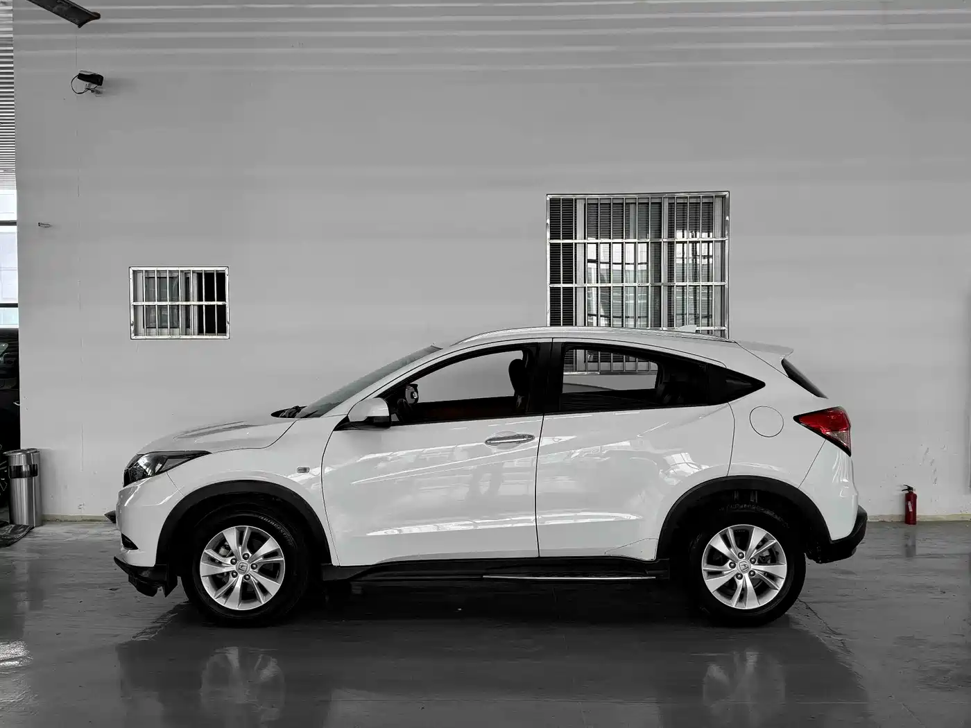 Honda Vezel 2015 2015 1.5L CVT 2WD Comfort