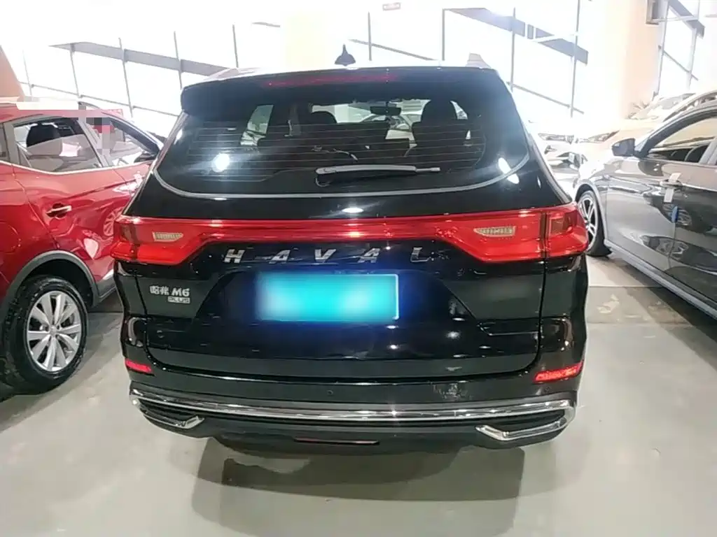 Фото 6 - Haval M6