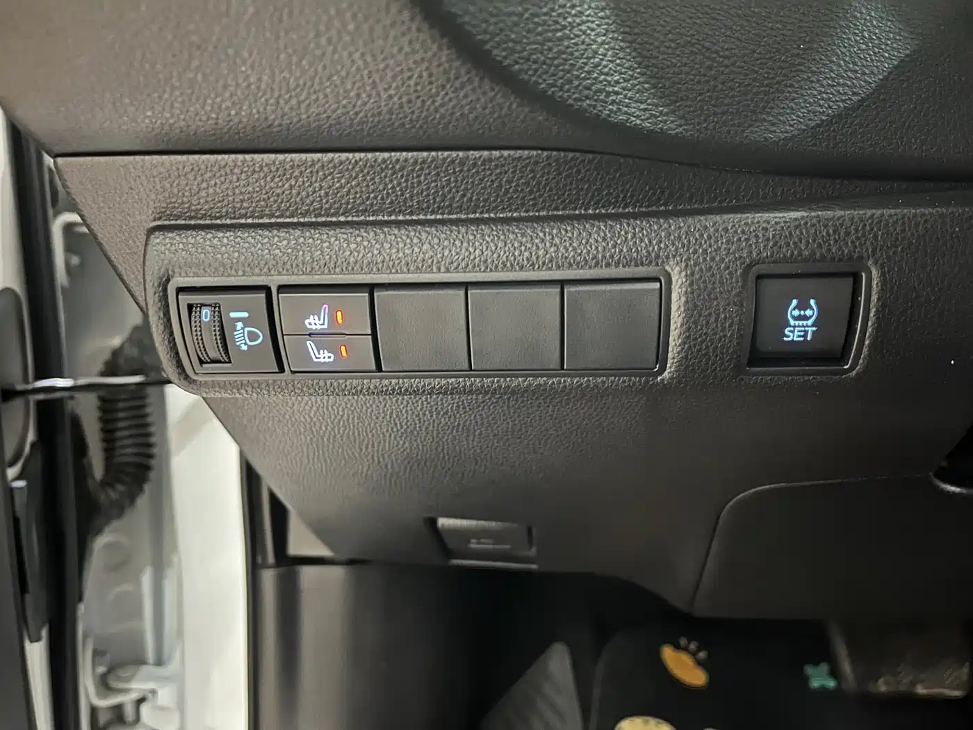 Toyota Levin 2022 Facelift TNGA 1.5L CVT Progressive Edition фото 15