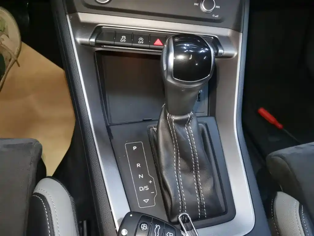Audi Q3 2020 40 TFSI Fashion Dynamic фото 14